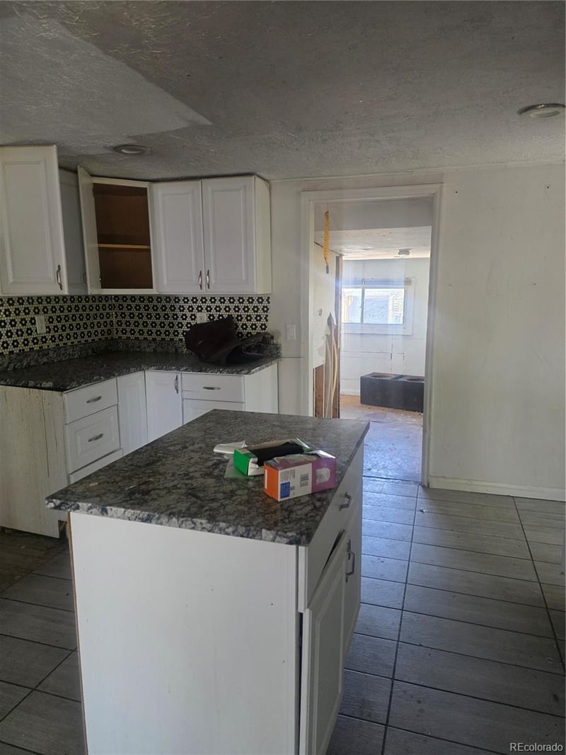 7381 82nd Pl, Commerce City, CO 80022