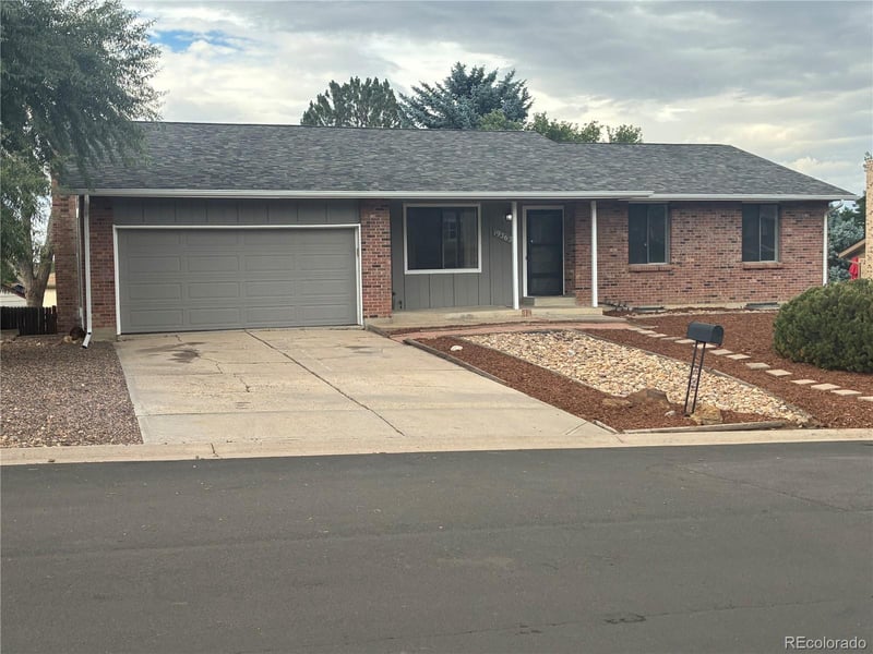 19363 Floyd Ave, Aurora, CO 80013