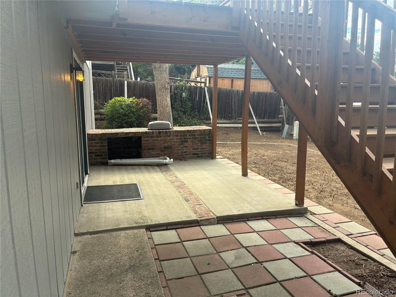 19363 Floyd Ave, Aurora, CO 80013