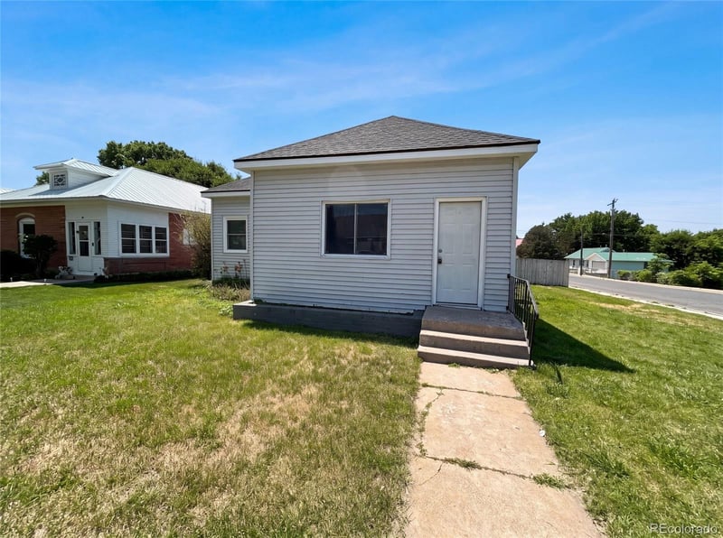 503 Blake St, Wray, CO 80758