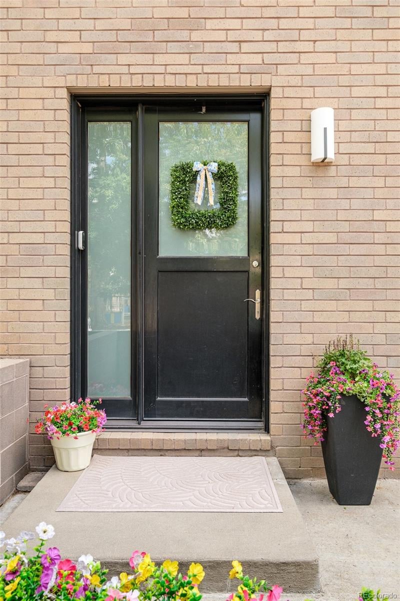 360 Lafayette St #101, Denver, CO 80209