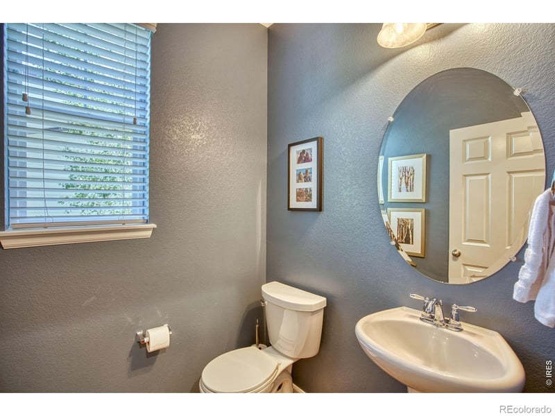 4933 Eagan Cir, Longmont, CO 80503