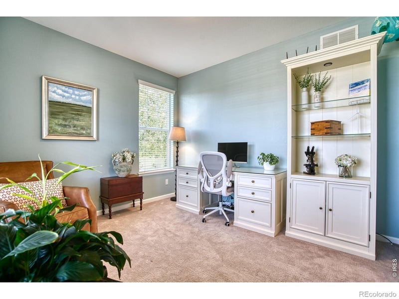 4933 Eagan Cir, Longmont, CO 80503