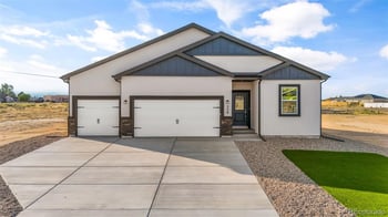 559 Bayview Dr, Pueblo, CO 81007