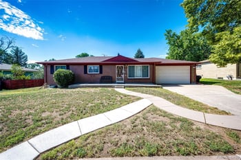3344 W Wagon Trail Dr, Englewood, CO 80110