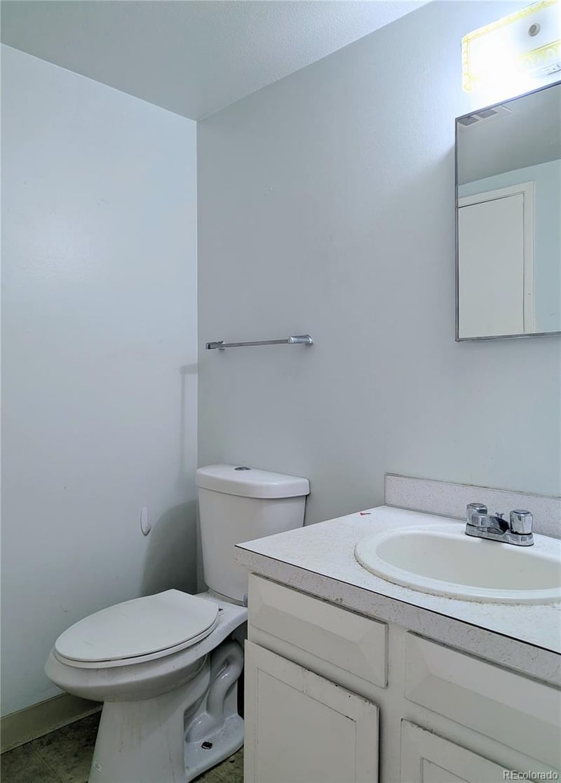 5661 Lowell Blvd, Littleton, CO 80123