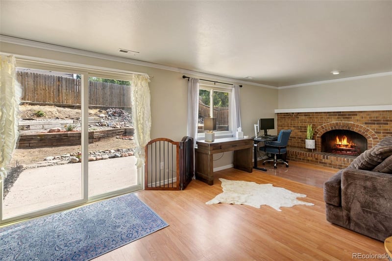 5221 Smokehouse Ln, Colorado Springs, CO 80917