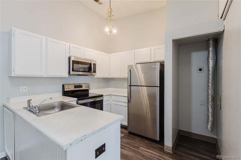 920 Dawson Way #17, Aurora, CO 80012