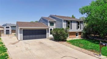 113 Madison Dr, Bennett, CO 80102