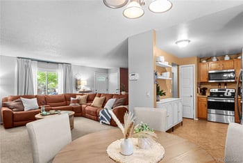 18097 E Asbury Dr, Aurora, CO 80013