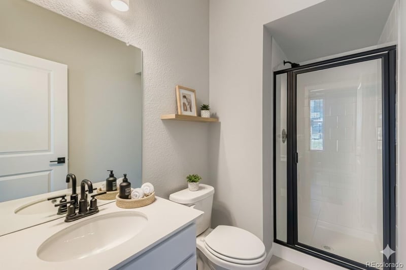 1618 Park Pl, Broomfield, CO 80023