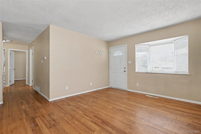 105 Linden Dr, Colorado Springs, CO 80911