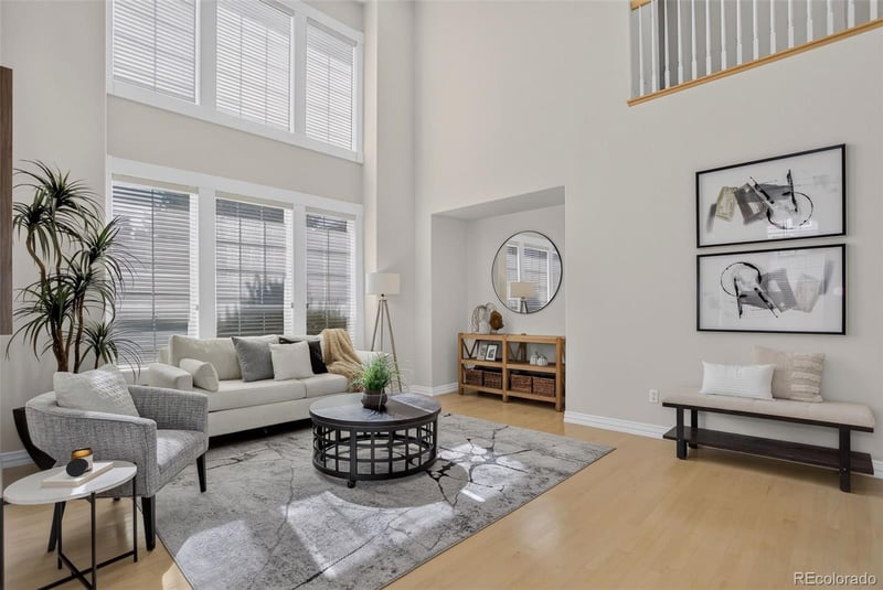 9041 Kittiwake St, Littleton, CO 80126