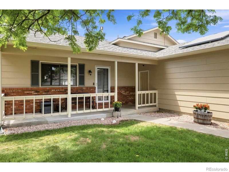 2431 Sunstone Dr, Fort Collins, CO 80525