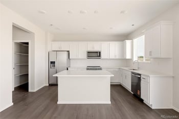 25251 E Evans Dr, Aurora, CO 80018