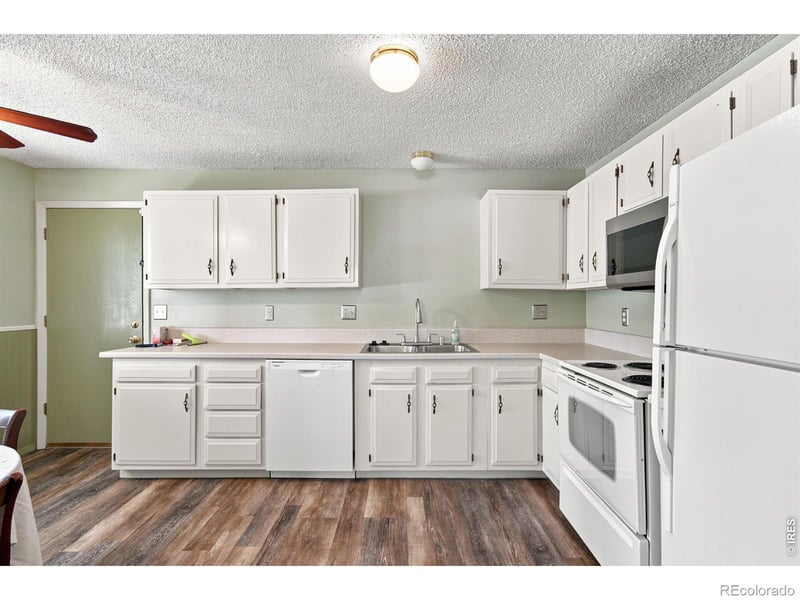 205 21st Ave Ct, Greeley, CO 80631