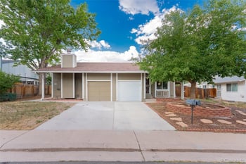15429 E Oberlin Pl, Aurora, CO 80013