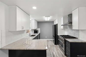 957 E 9th Ave, Broomfield, CO 80020