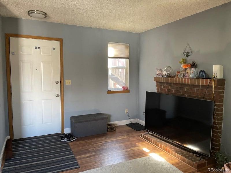 972 Yukon St, Lakewood, CO 80226