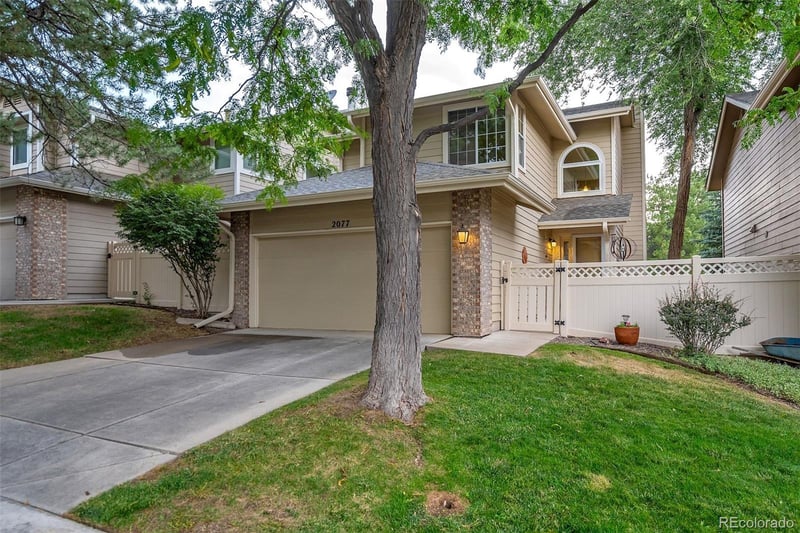 2077 E Phillips Pl, Littleton, CO 80122