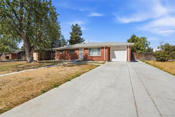 2541 Billings St, Aurora, CO 80011