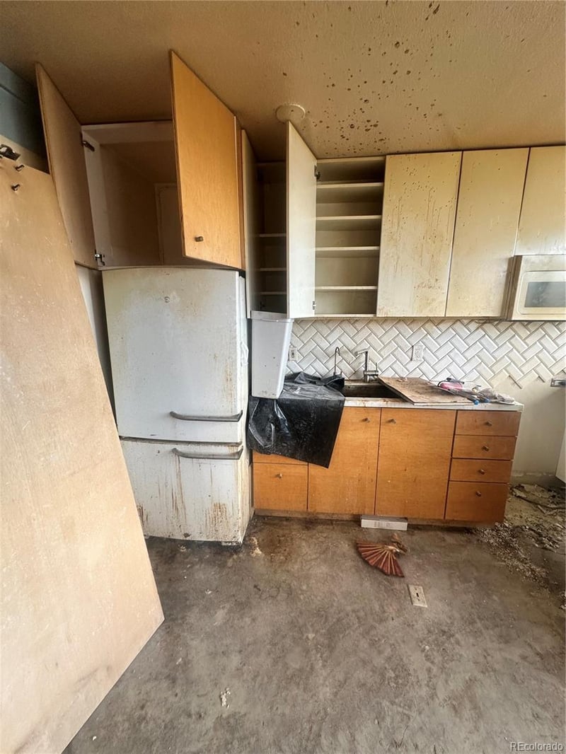 1196 Grant St #713, Denver, CO 80203