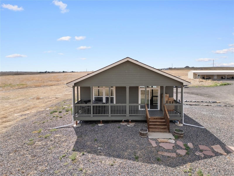 1570 Cr 129 , Bennett, CO 80102