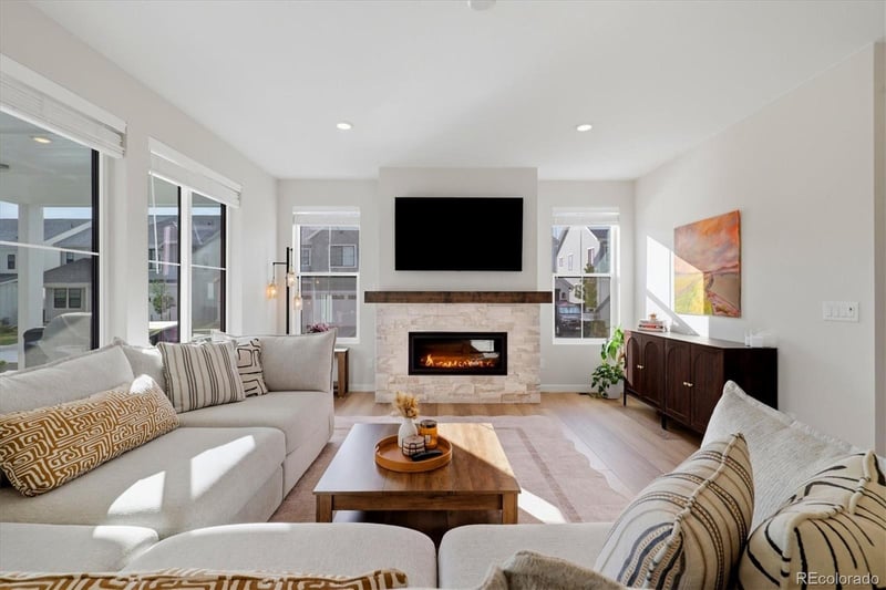 8908 Buttonwillow Dr, Littleton, CO 80125