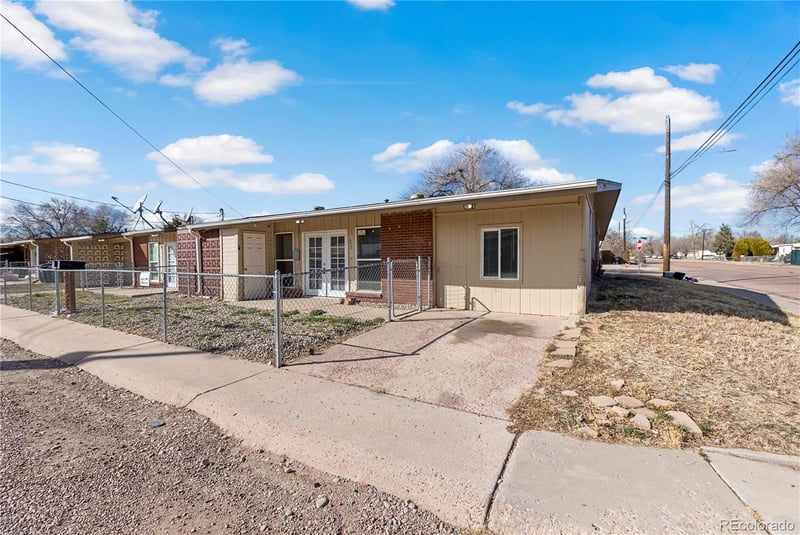 401 Windsor Ln, Fountain, CO 80817
