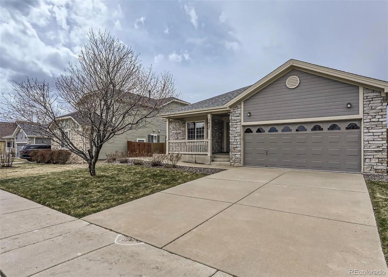 2627 Ensenada Way, Aurora, CO 80013