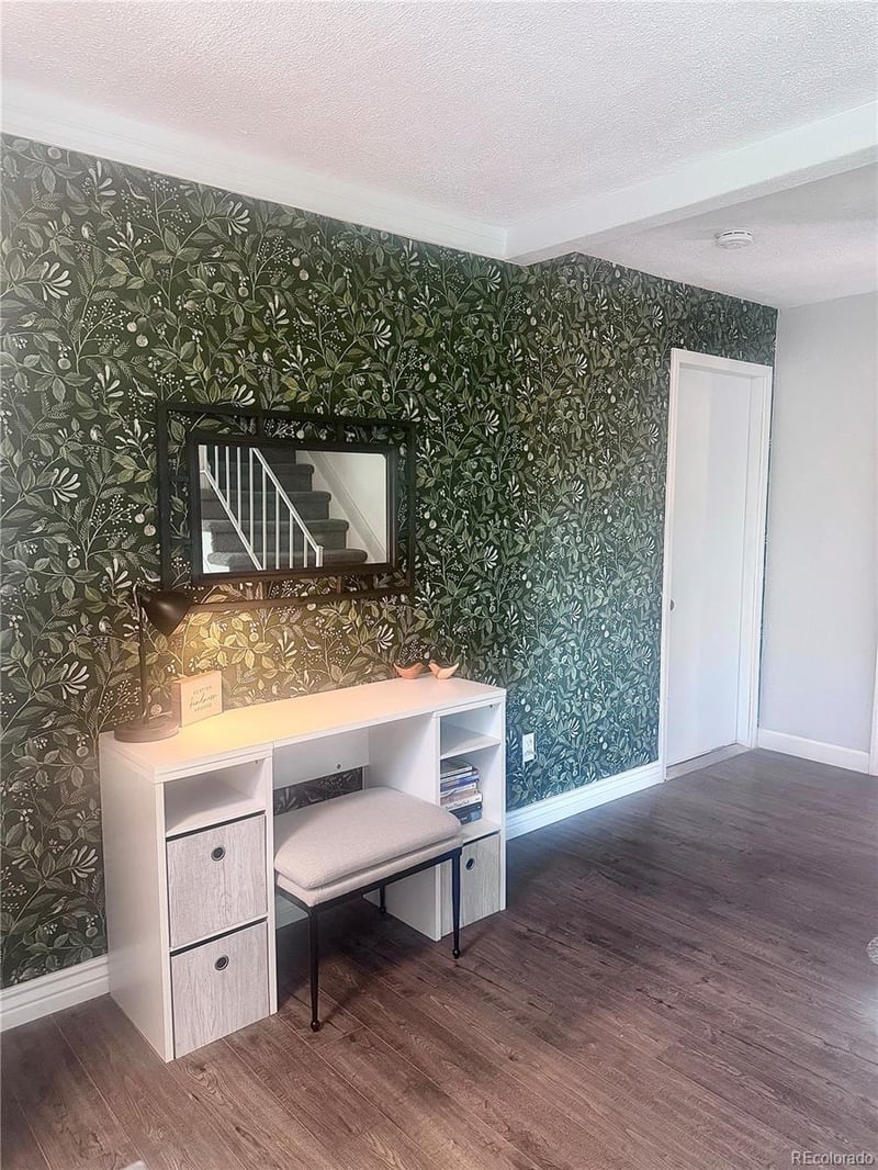 17857 E Arizona Ave, Aurora, CO 80017