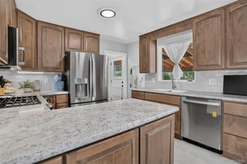 2940 W Saratoga Ave, Englewood, CO 80110