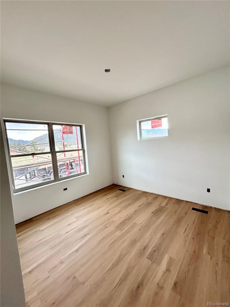 10810 Engelmann Ave, Poncha Springs, CO 81242