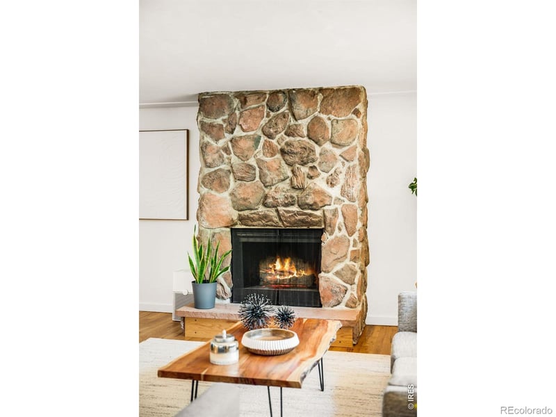1417 Sharpe Pl, Longmont, CO 80501