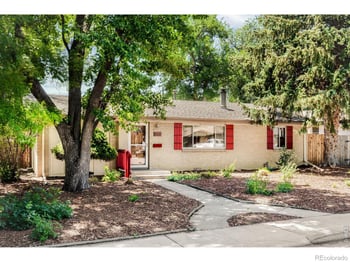 1417 Sharpe Pl, Longmont, CO 80501