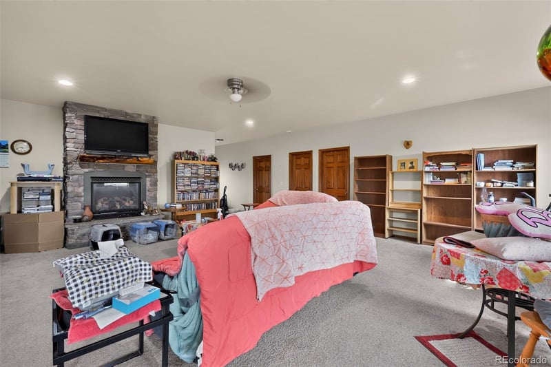 17610 Starlight Ct, Montrose, CO 81401