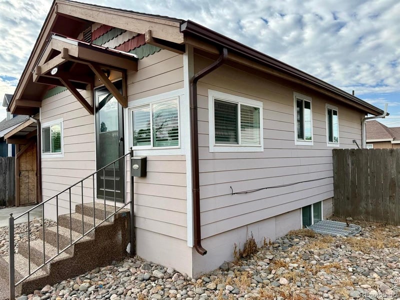 1006 4th St, Greeley, CO 80631