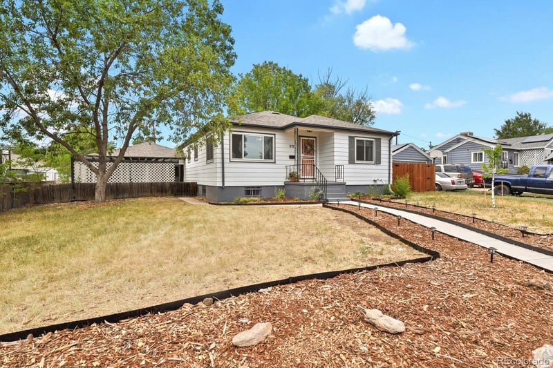 875 Quivas St, Denver, CO 80223