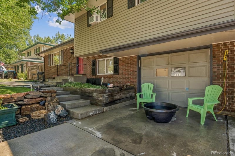 6612 Welch Ct, Arvada, CO 80004