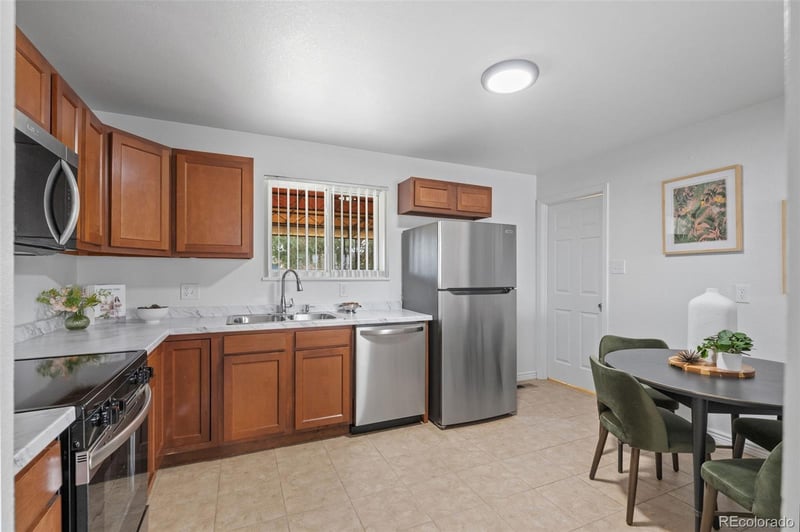 5544 Zion Ct, Denver, CO 80239