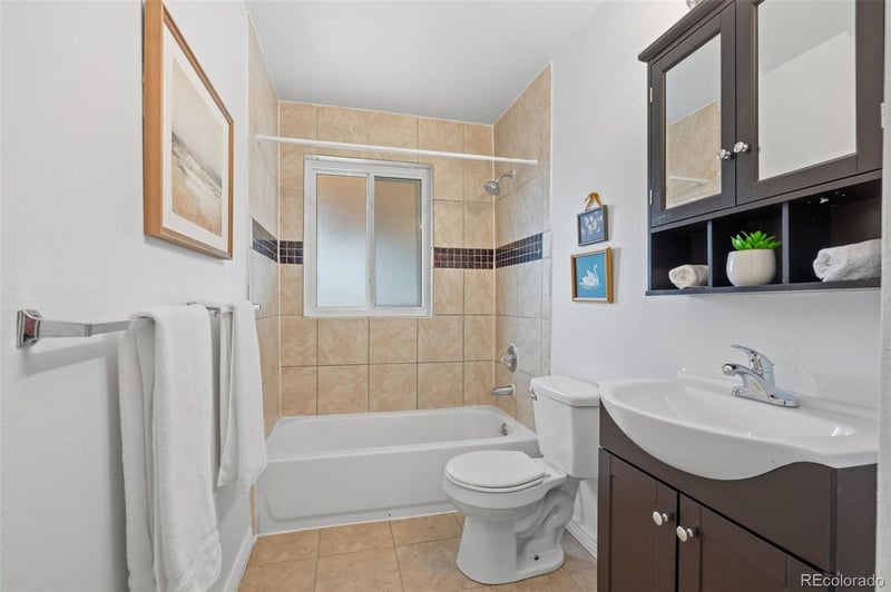 5544 Zion Ct, Denver, CO 80239