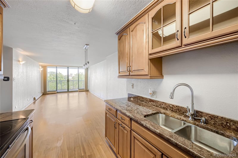 550 12th Ave #506, Denver, CO 80203