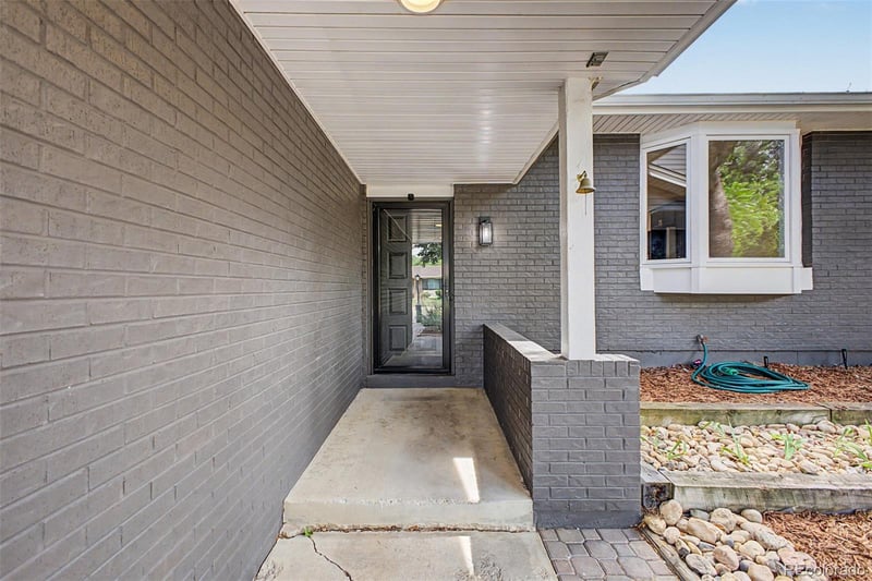 2823 Humboldt Cir, Longmont, CO 80503
