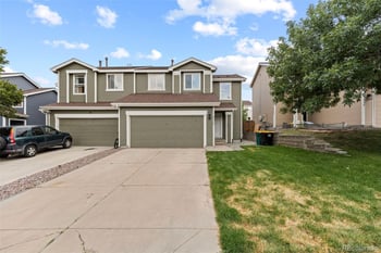21960 E Crestline Ln, Aurora, CO 80015