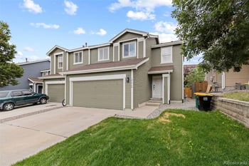 21960 E Crestline Ln, Aurora, CO 80015