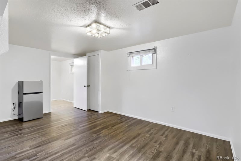 1901 Adams St, Denver, CO 80210