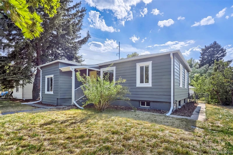 1901 Adams St, Denver, CO 80210
