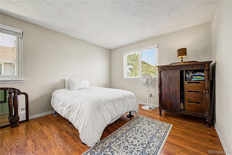 1739 102nd Ave, Denver, CO 80260