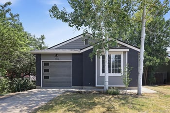 2320 E Cherrywood Dr, Lafayette, CO 80026