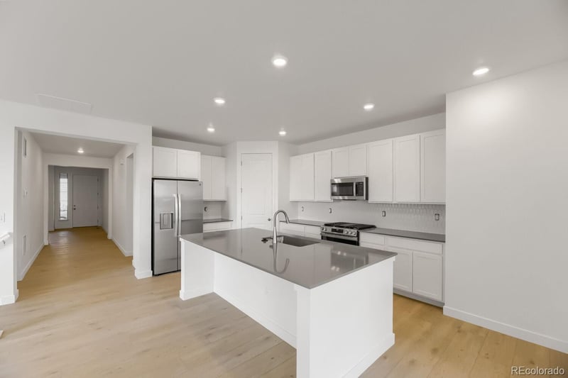 2976 S Kendrick Pw, Morrison, CO 80465